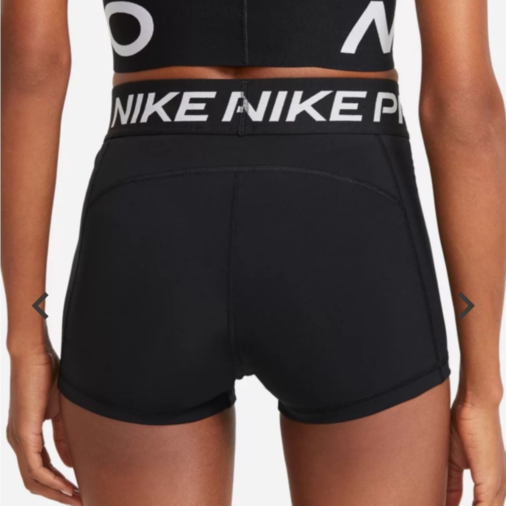 Nike Pro 3” Shorts Women's Black Athletic Medium - Picture 2 of 6